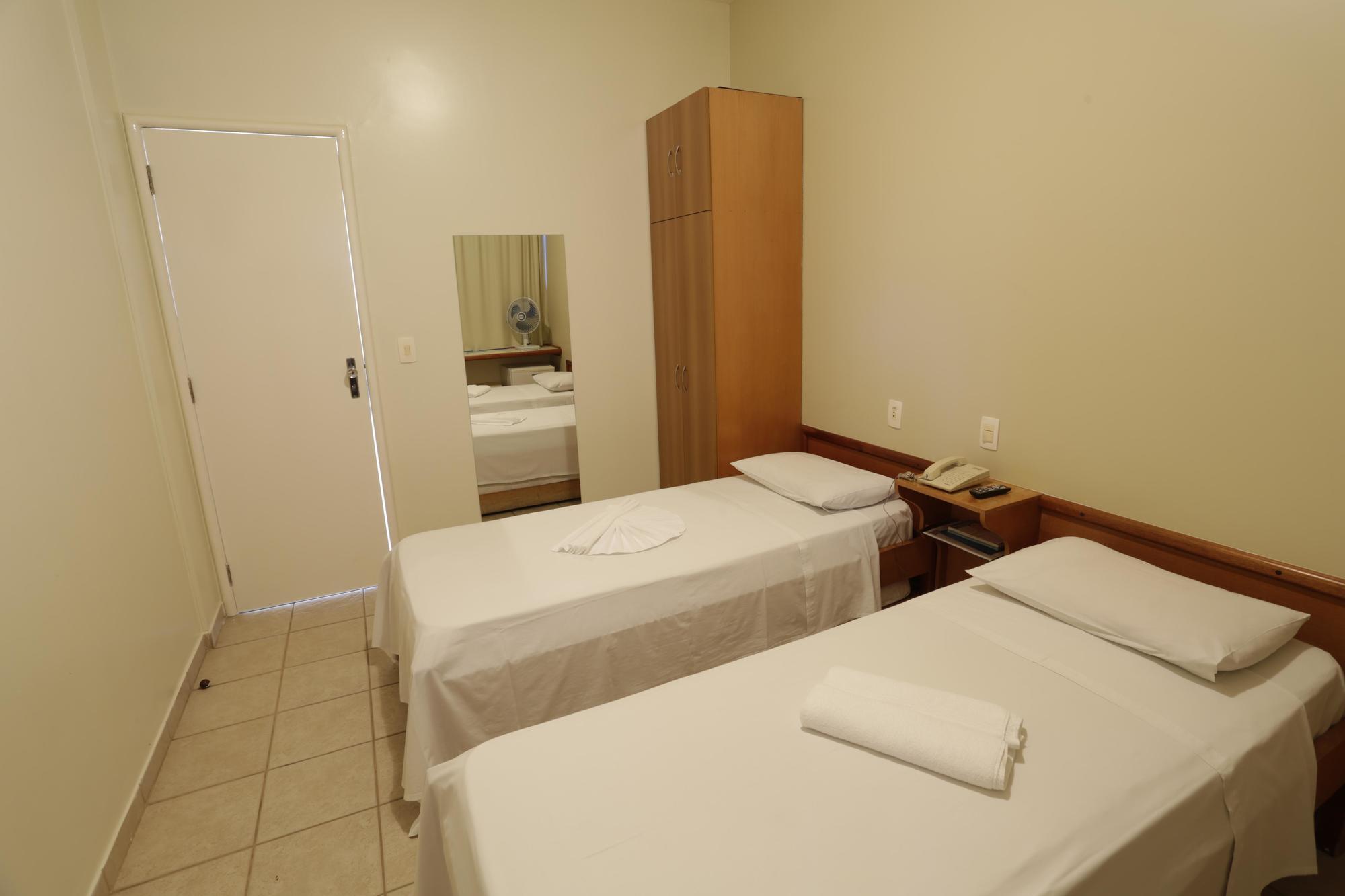 Hotel Serra Aguas